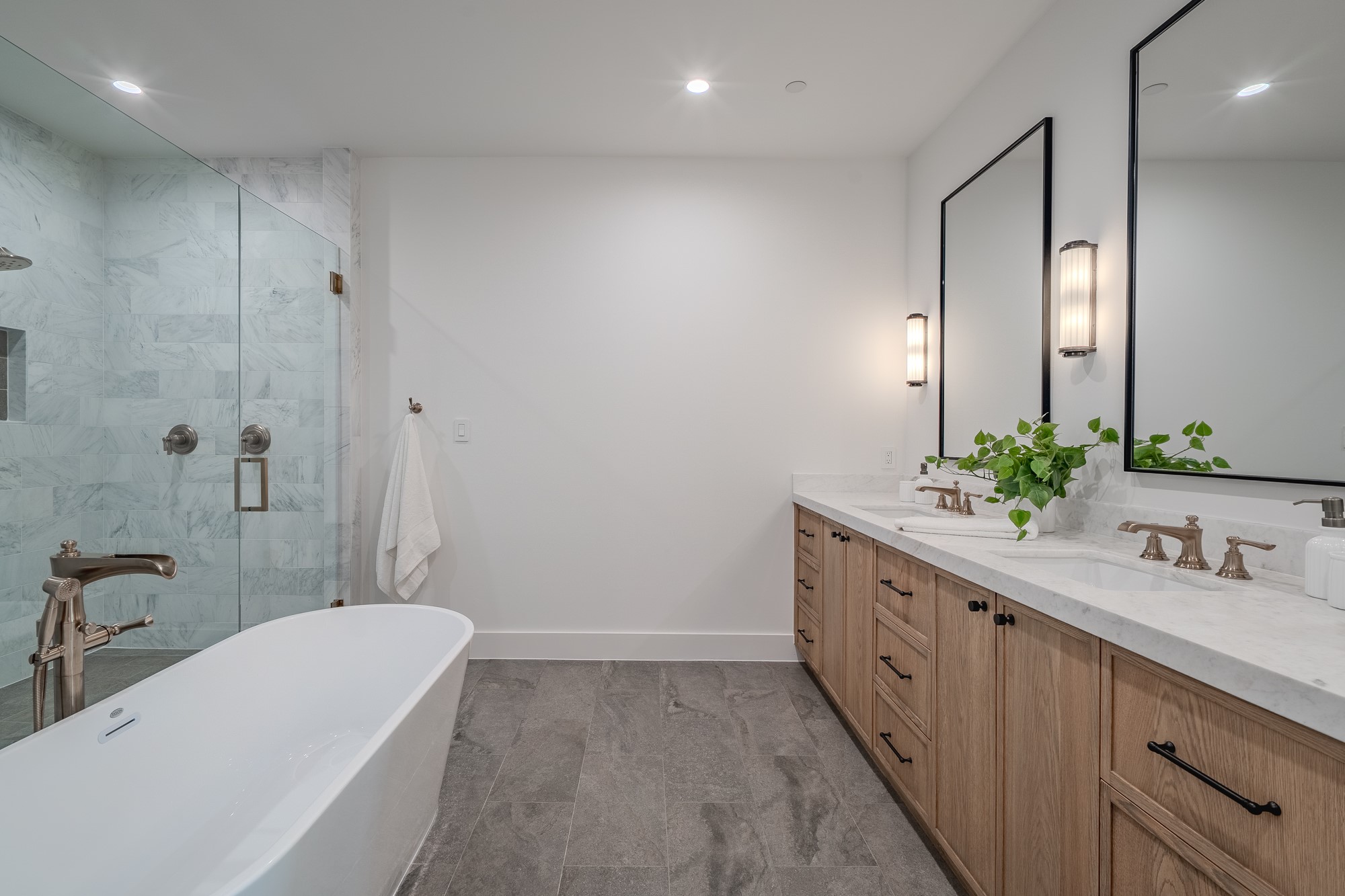 4114 Emerson Avenue 2