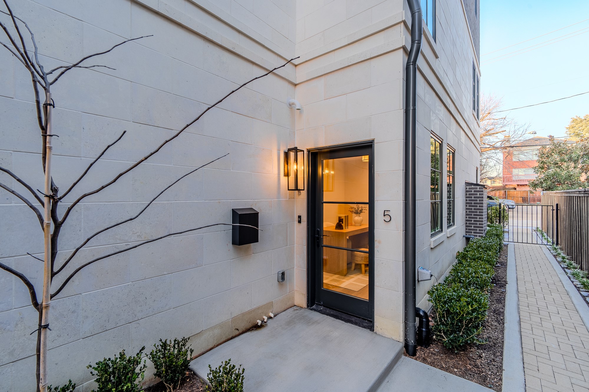 4114 Emerson Avenue 5