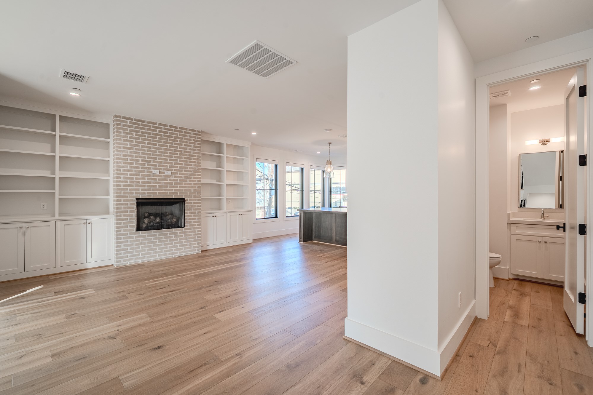 4112 Druid Lane 4