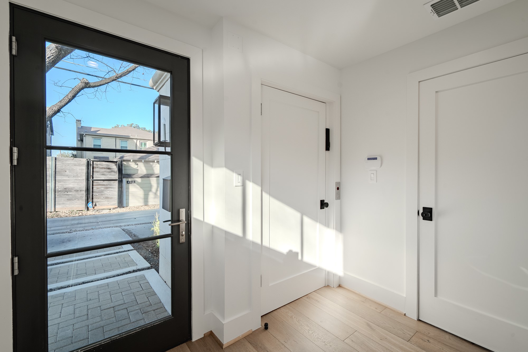 4112 Druid Lane 4