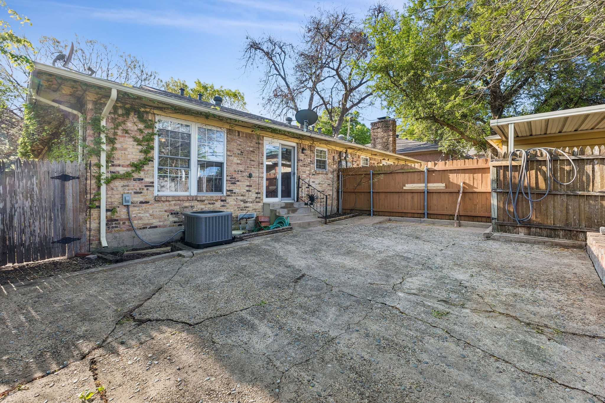 7023 Kingsbury Drive