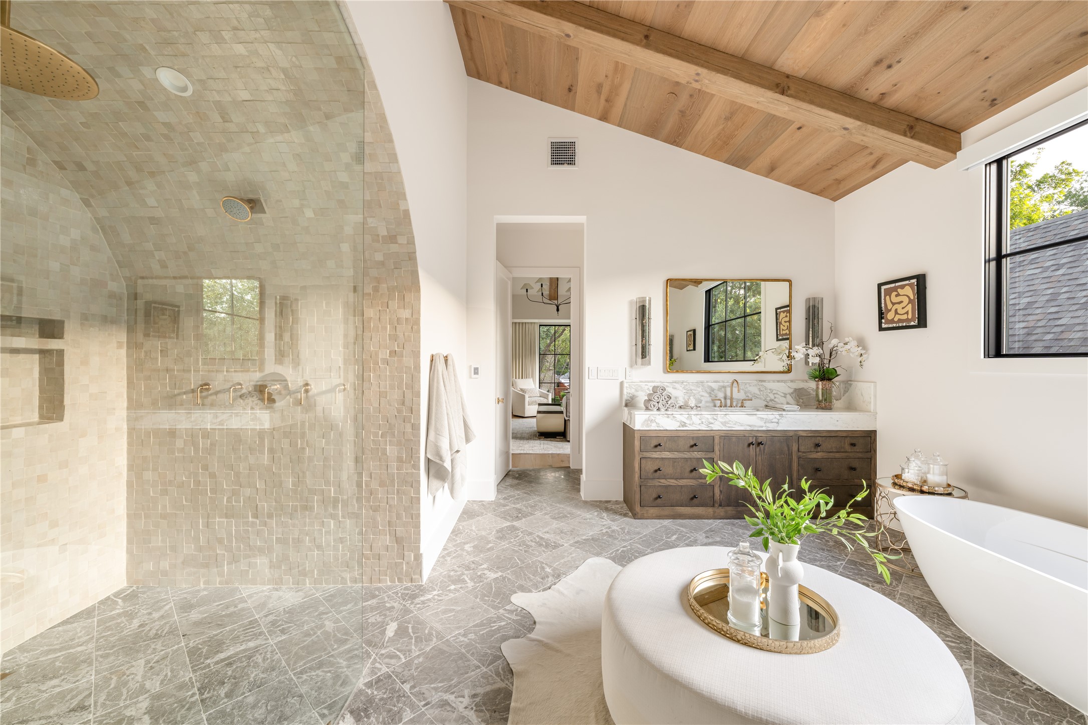 3236 Greenbrier Drive