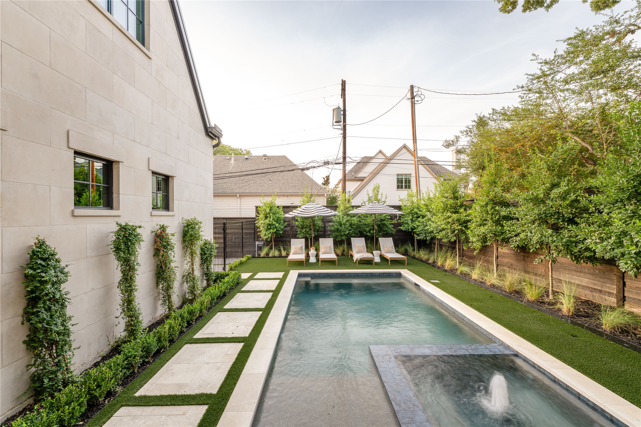 3236 Greenbrier Drive