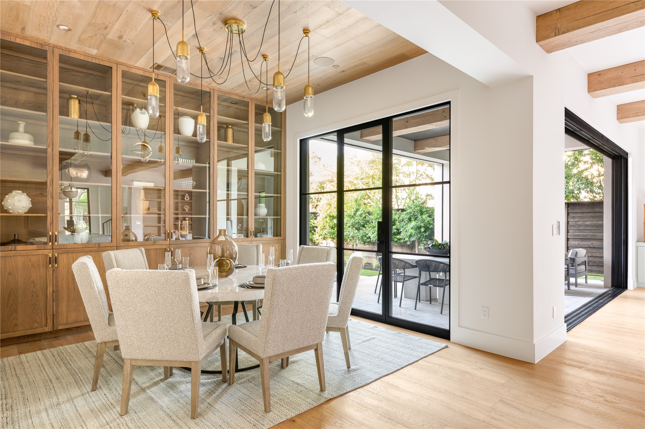 3236 Greenbrier Drive