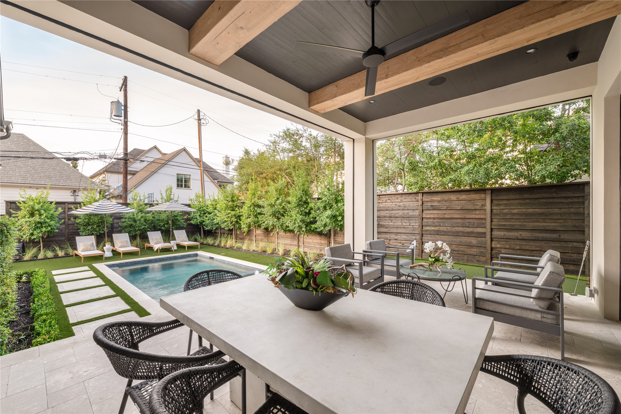 3236 Greenbrier Drive