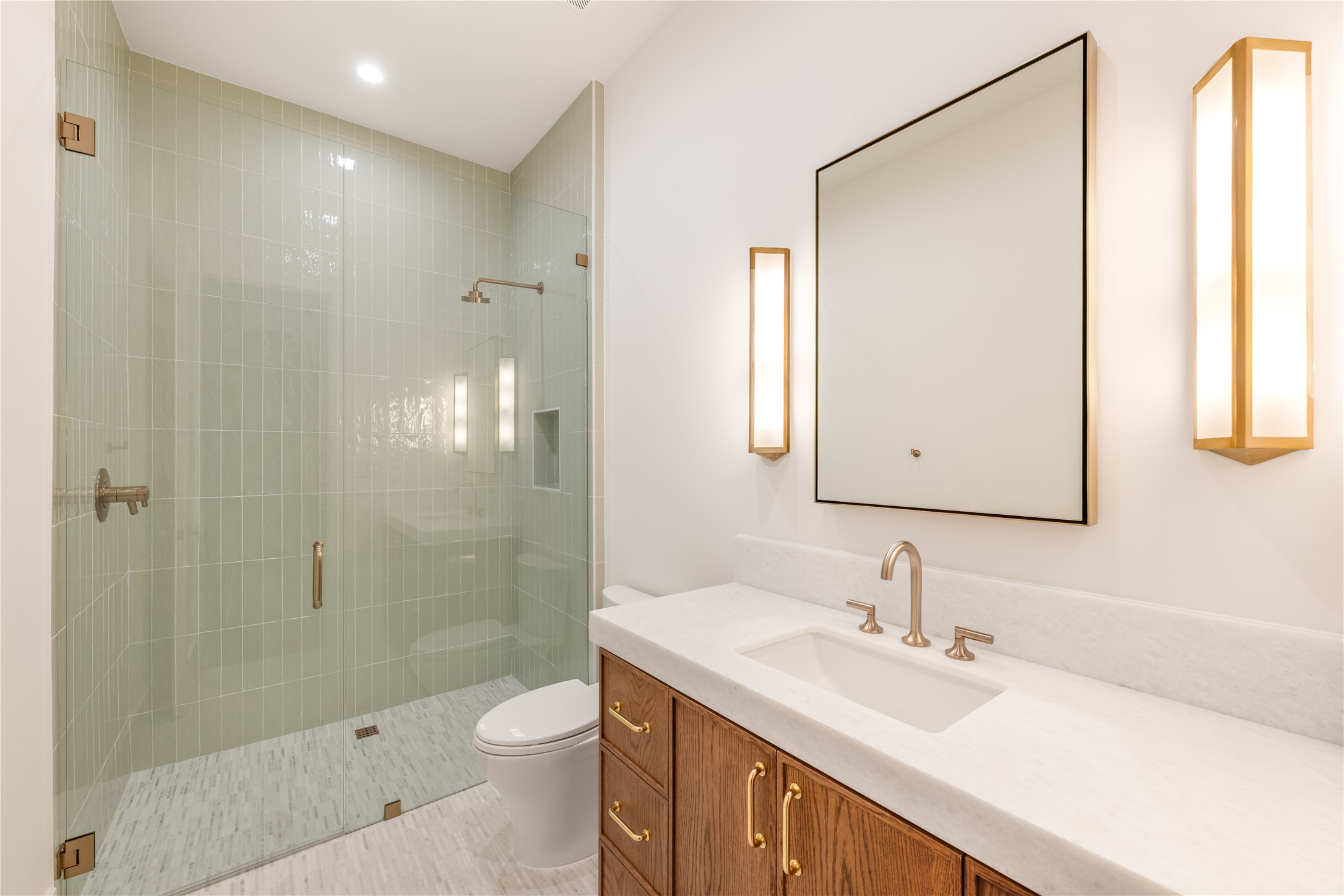 3236 Greenbrier Drive