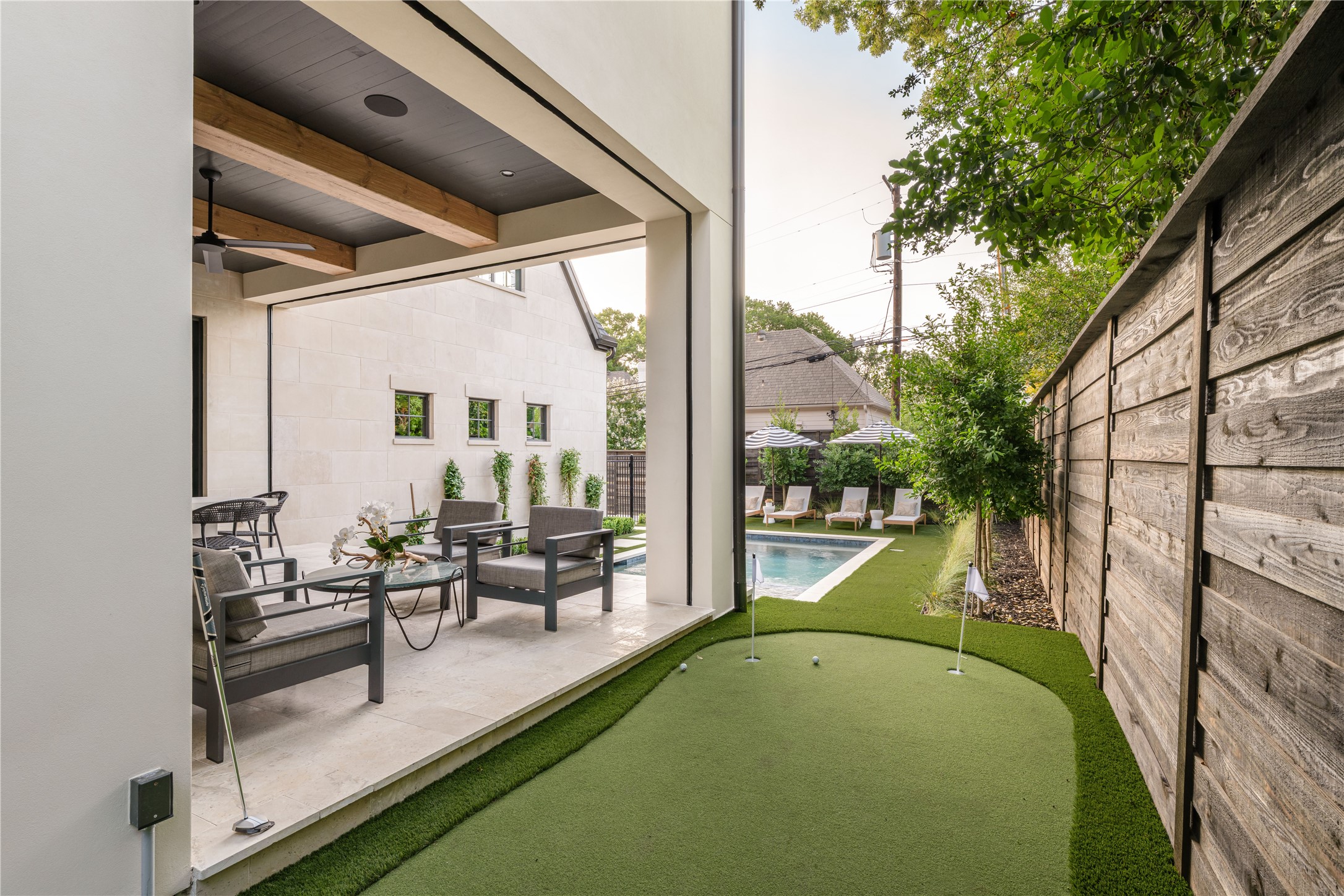 3236 Greenbrier Drive