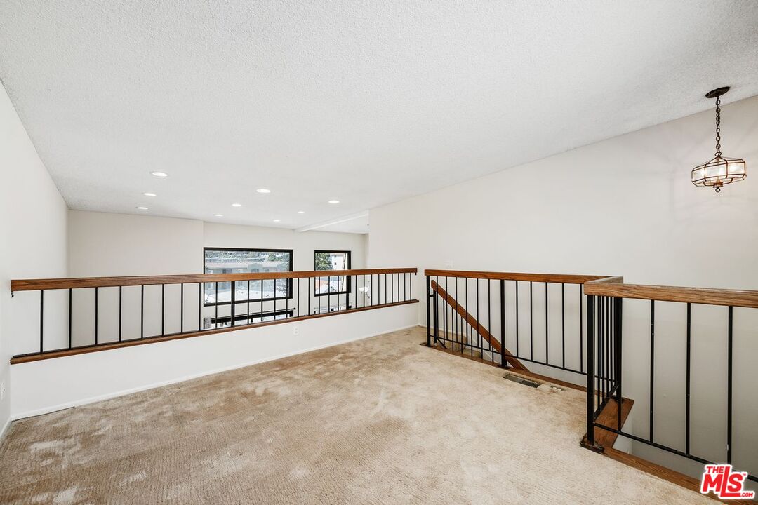 8828 Pershing Dr Unit: 304