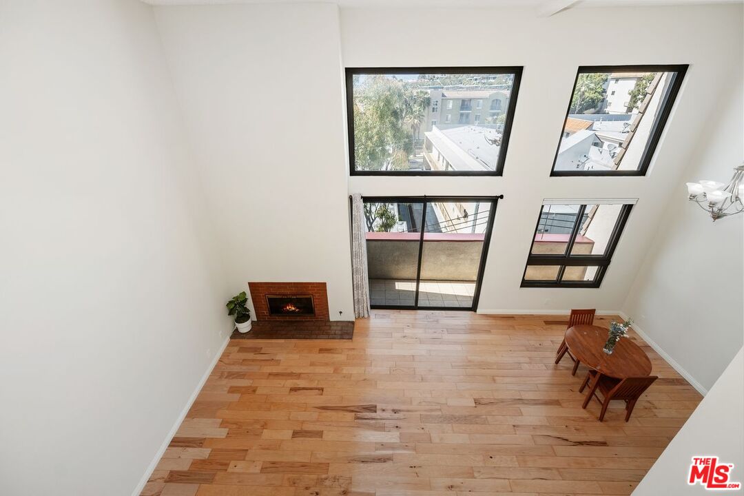 8828 Pershing Dr Unit: 304