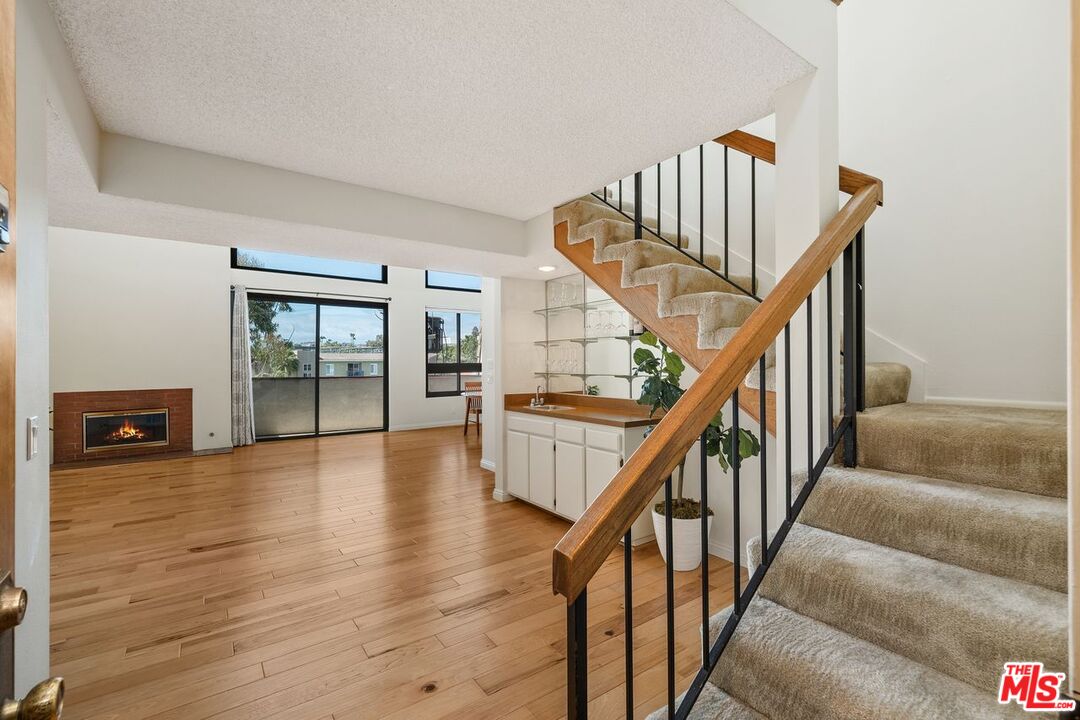 8828 Pershing Dr Unit: 304