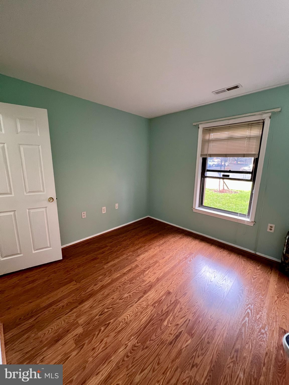 118 MOUNTAIN ROAD 1A