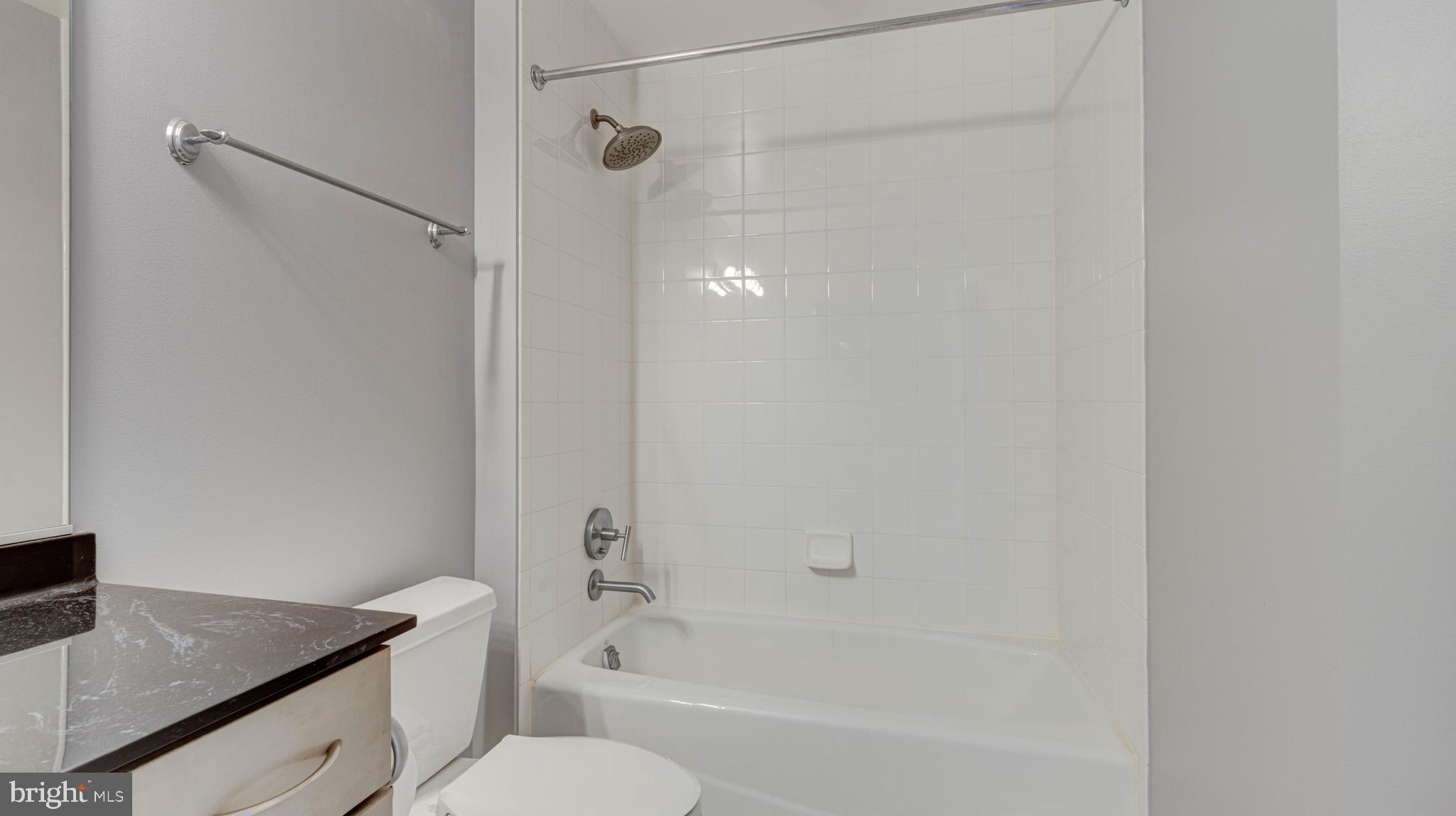 1400 LANCASTER STREET 901