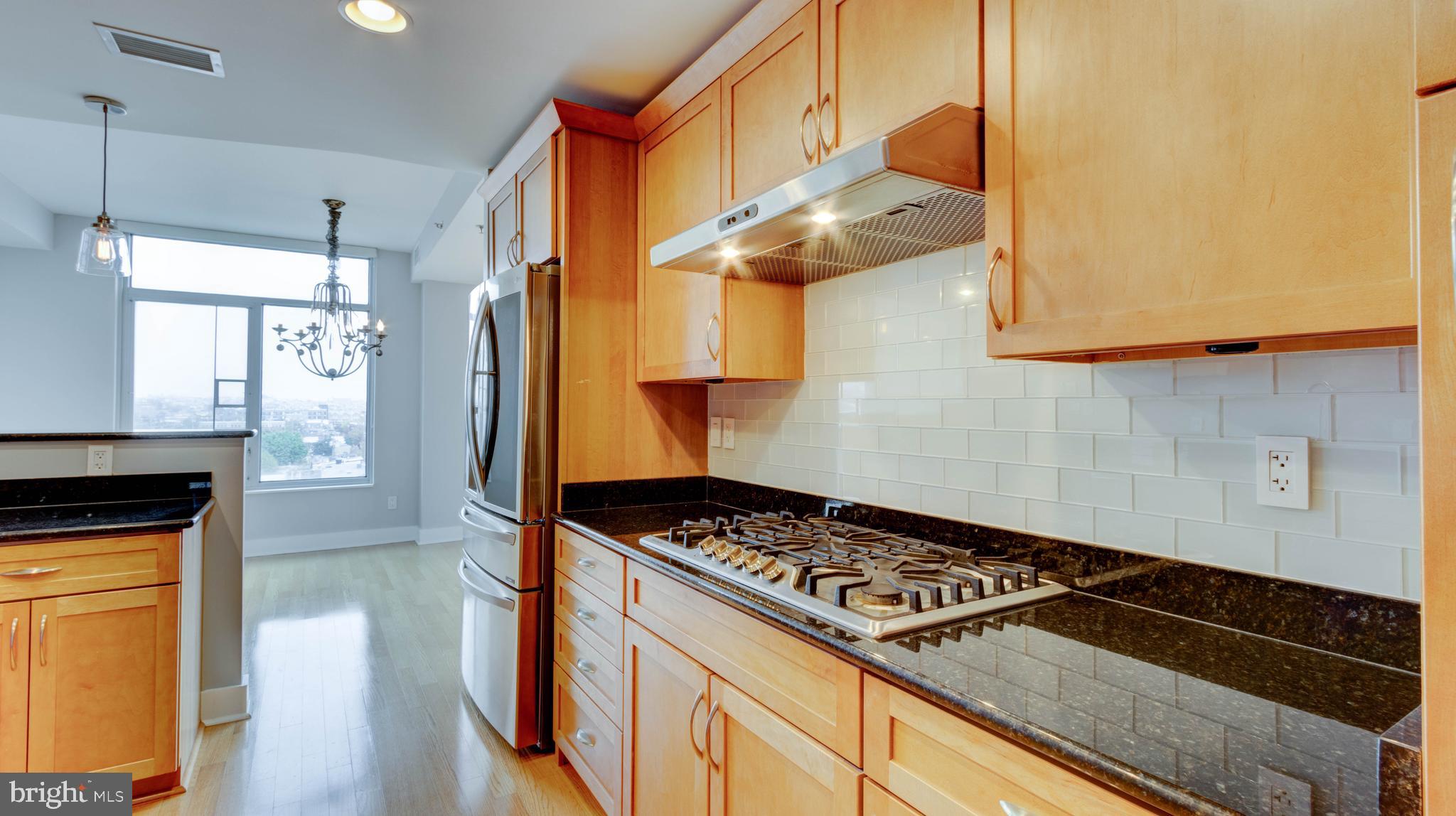 1400 LANCASTER STREET 901