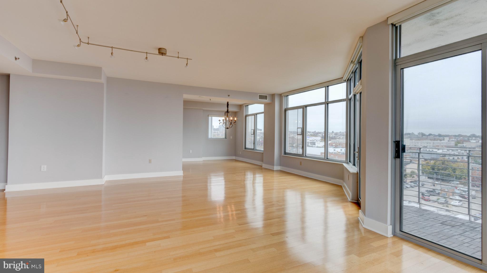 1400 LANCASTER STREET 901