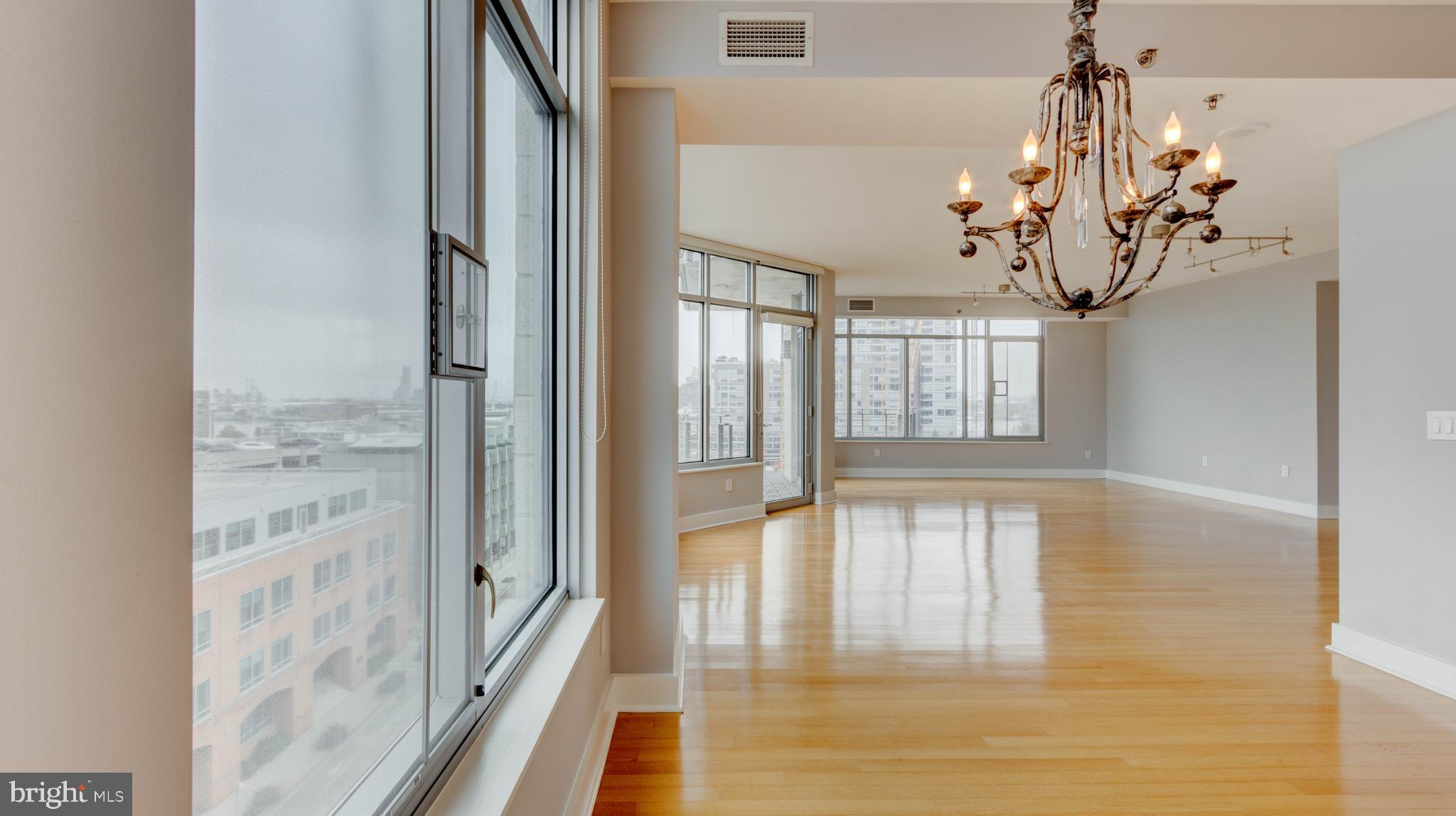 1400 LANCASTER STREET 901