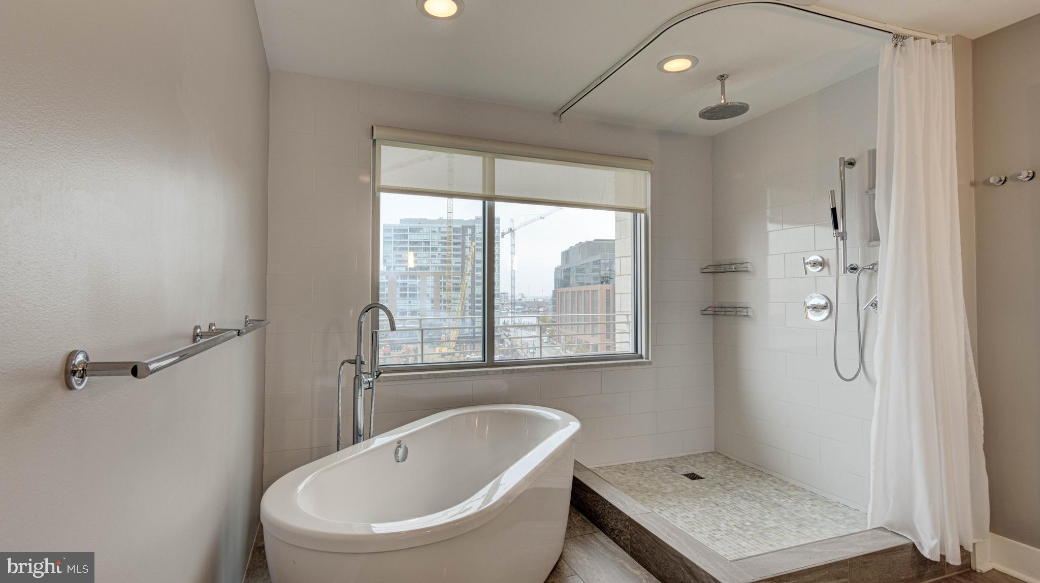 1400 LANCASTER STREET 901