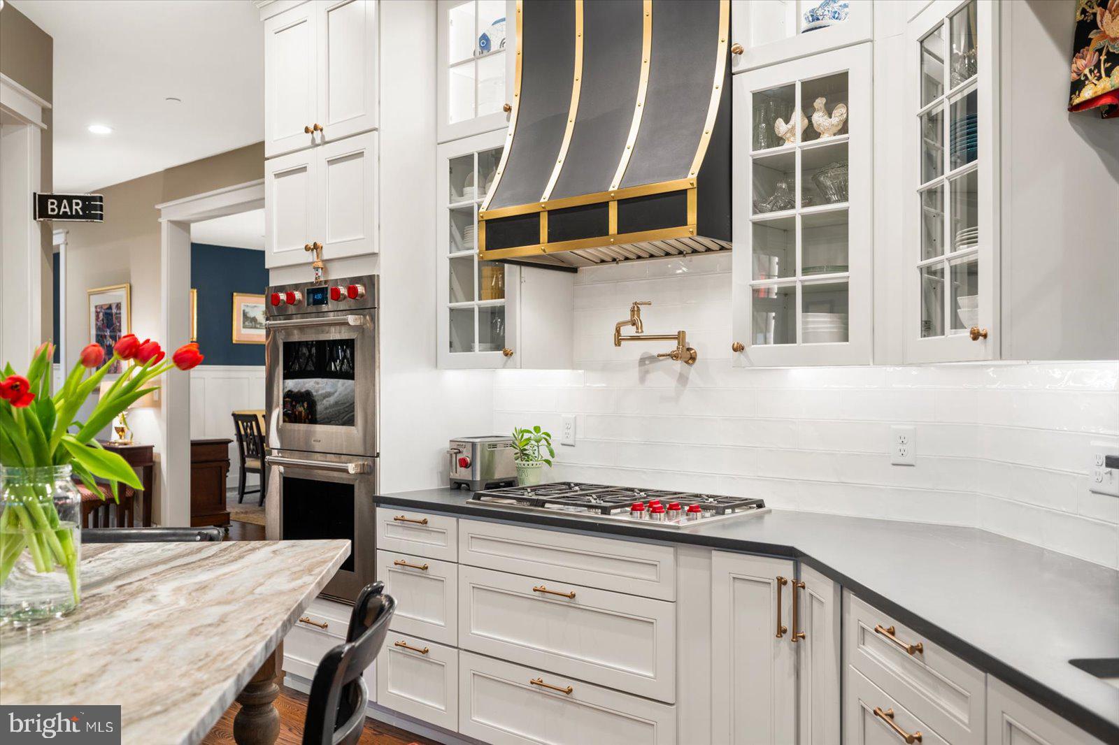 828 FEDERAL HILL ROAD