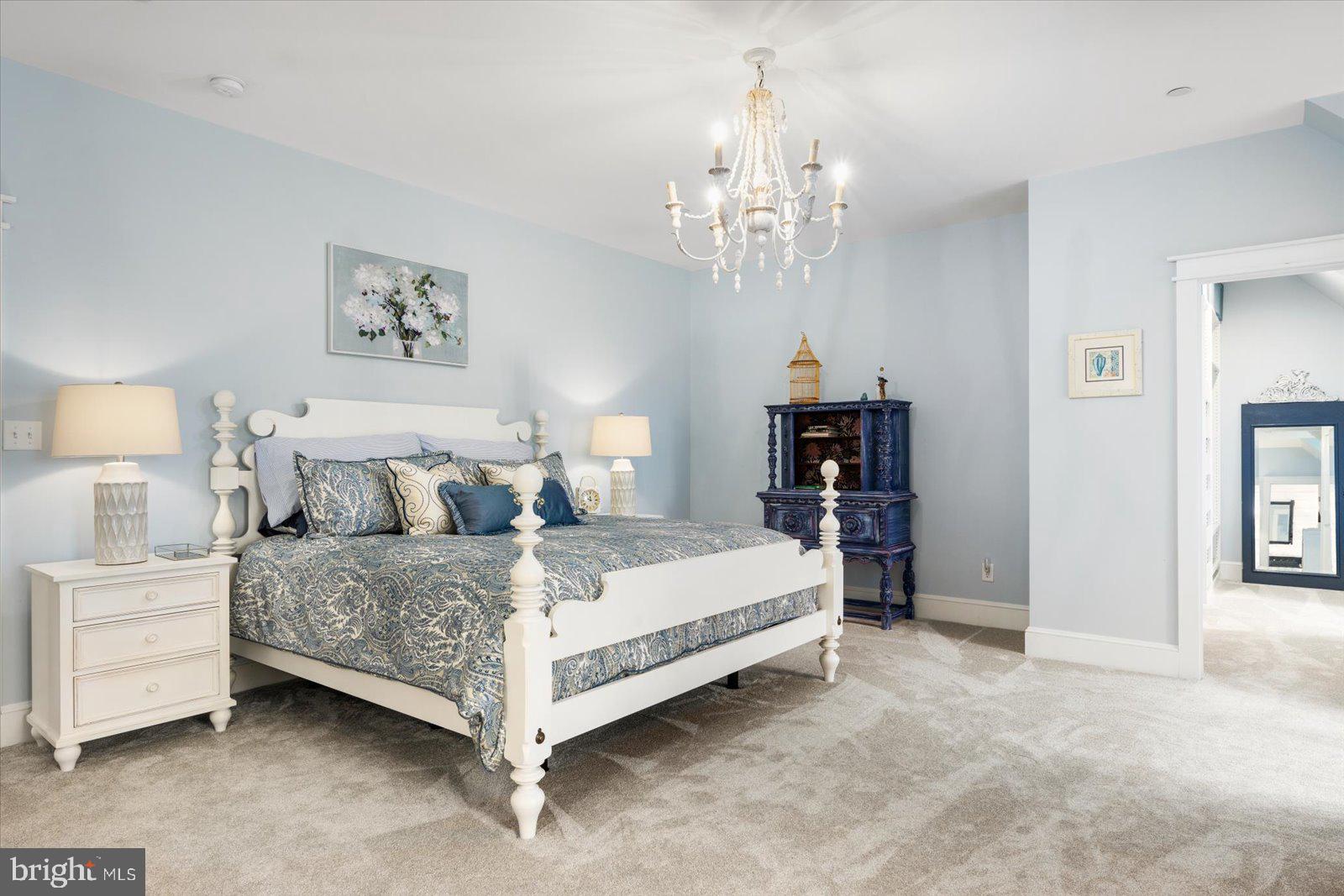 828 FEDERAL HILL ROAD