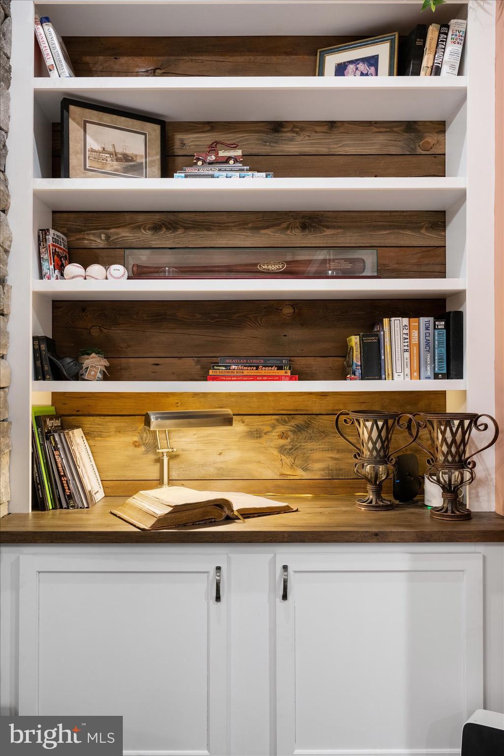 828 FEDERAL HILL ROAD