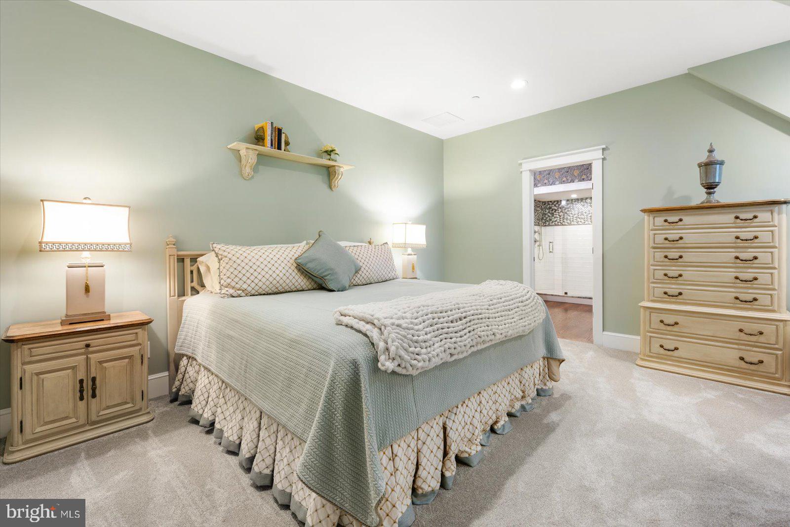 828 FEDERAL HILL ROAD