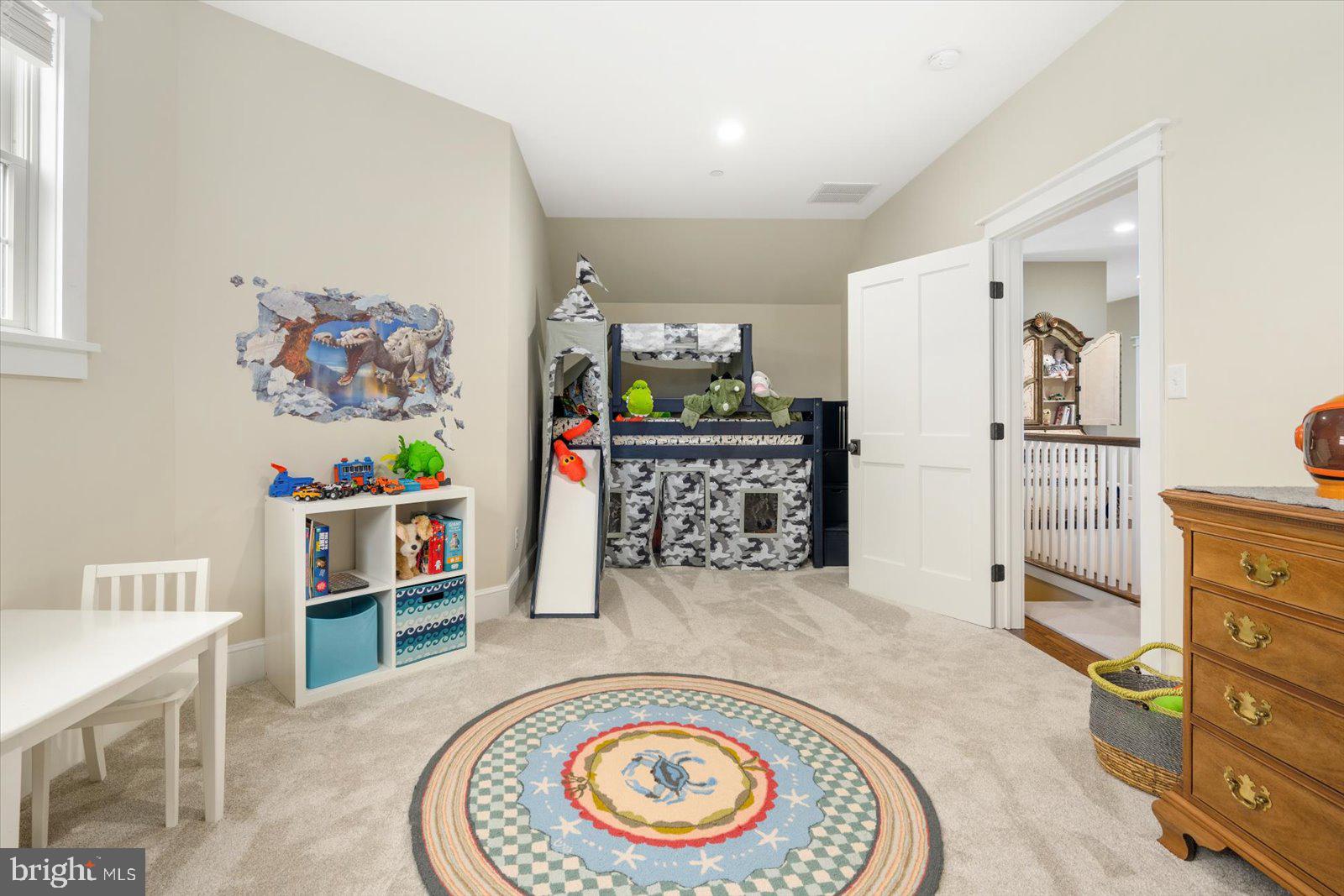 828 FEDERAL HILL ROAD