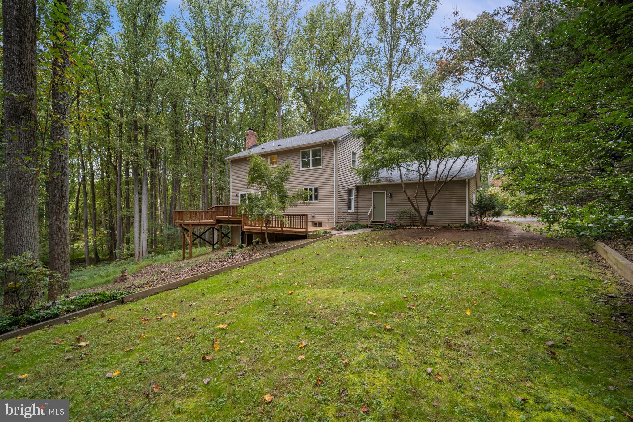 2425 WOOD STREAM COURT