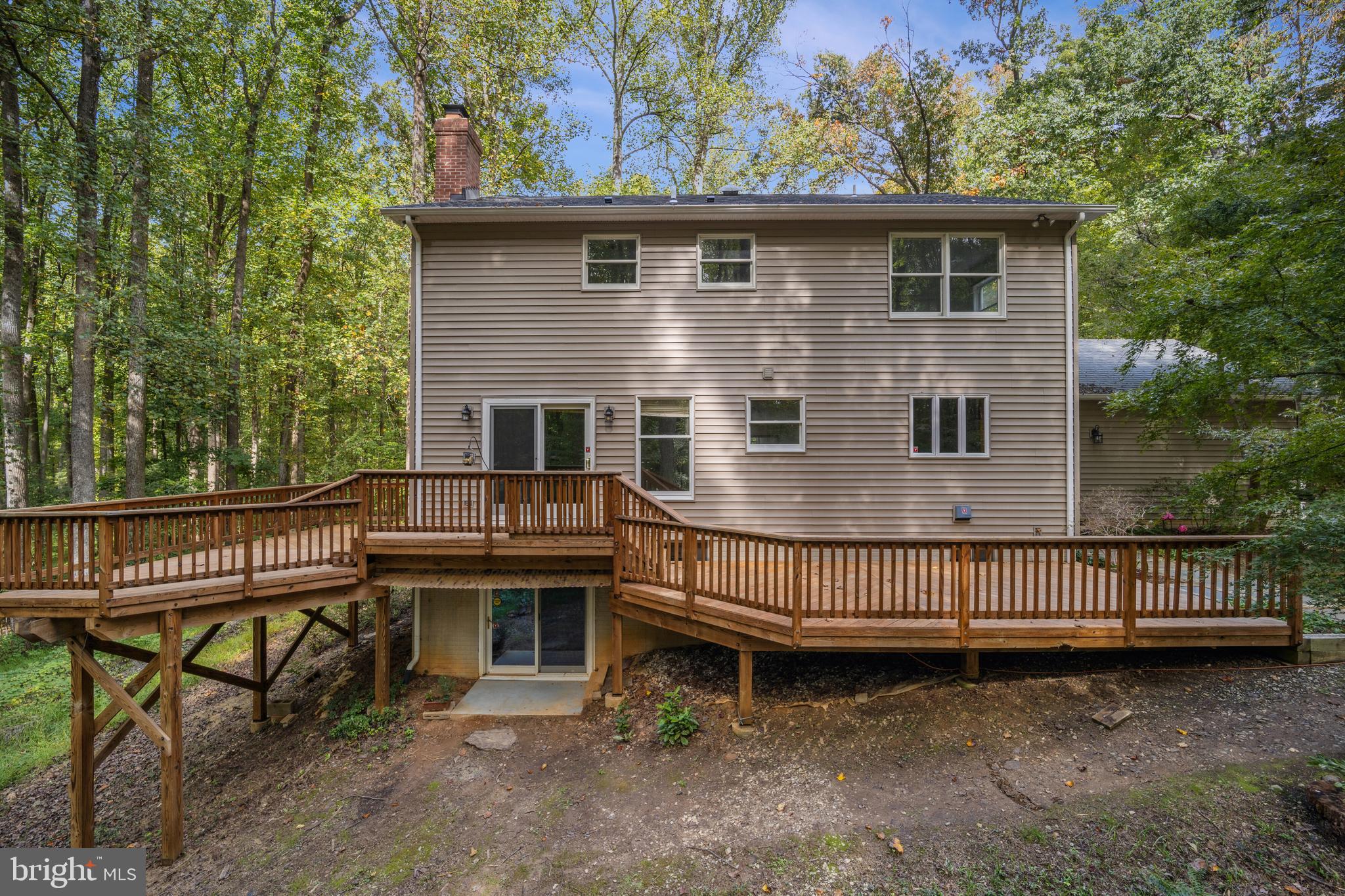 2425 WOOD STREAM COURT