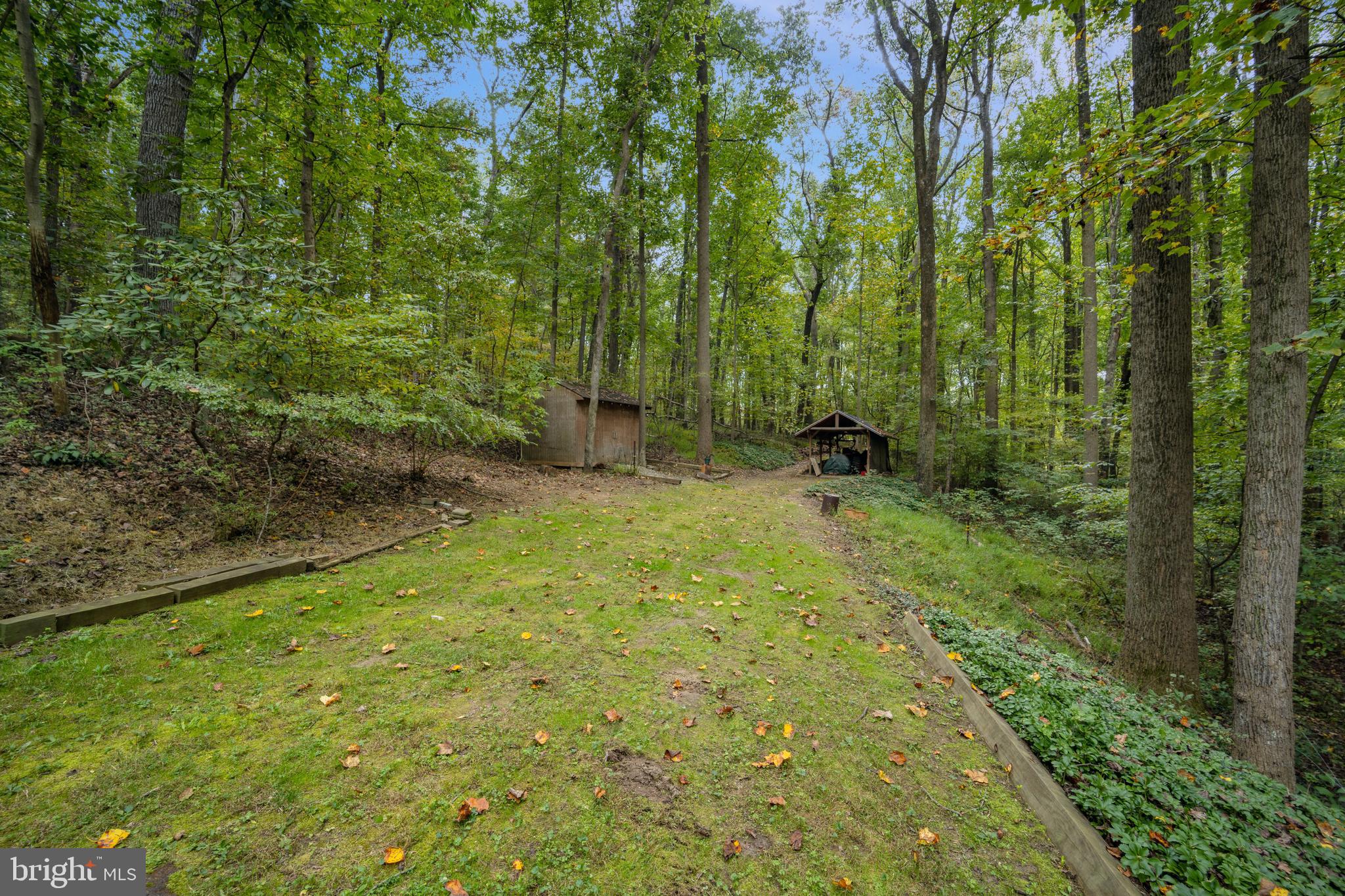 2425 WOOD STREAM COURT