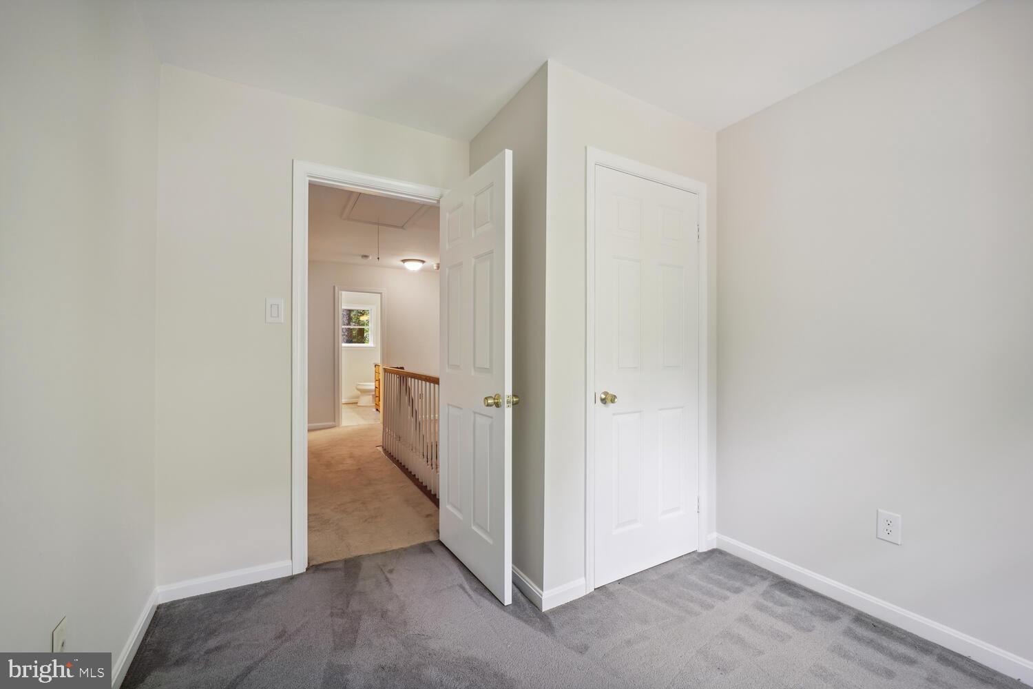 2425 WOOD STREAM COURT