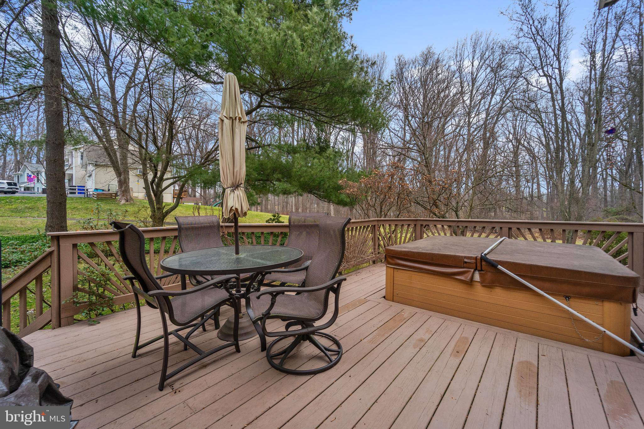 7131 WILLOW BROOK WAY