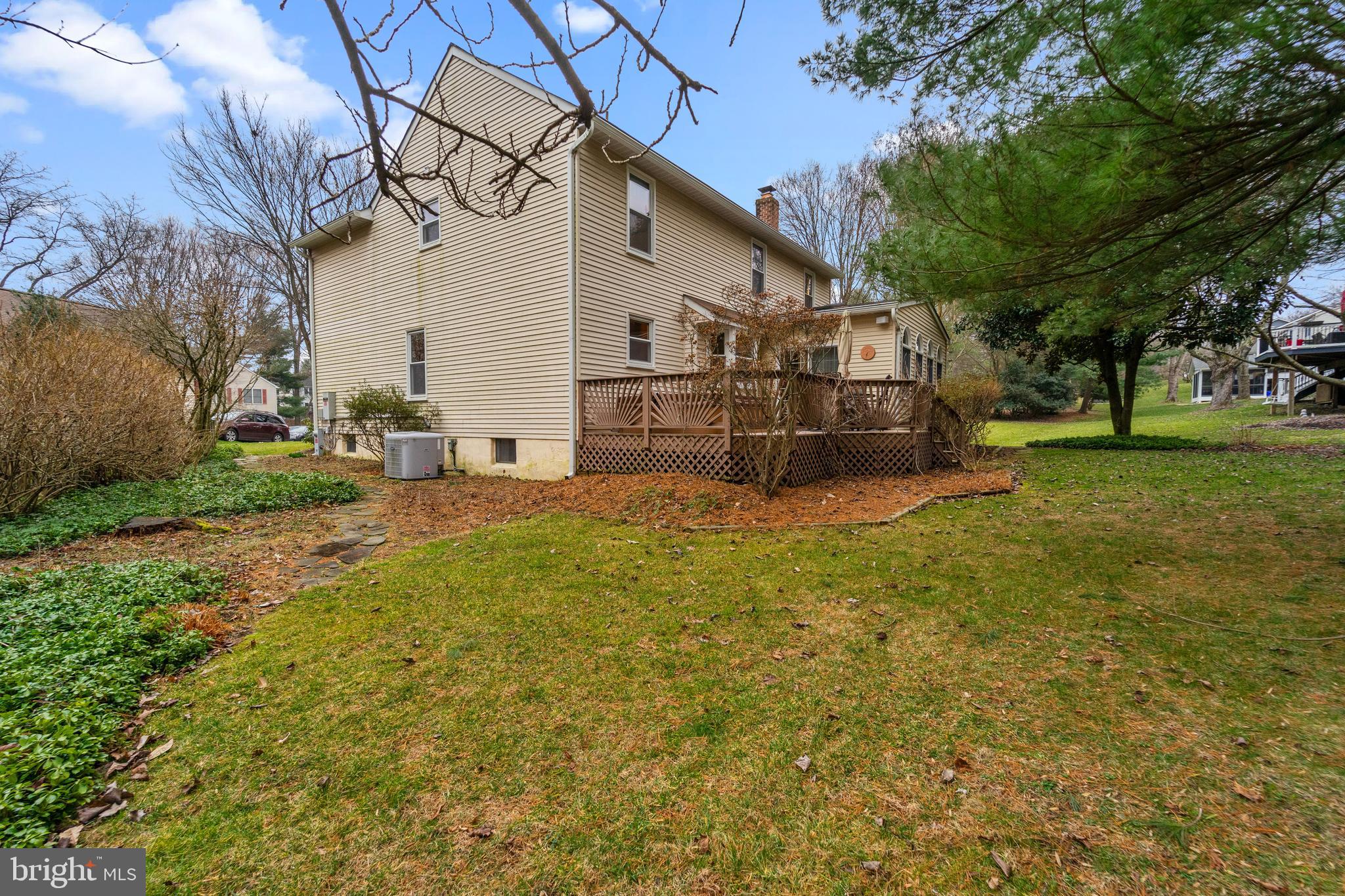 7131 WILLOW BROOK WAY