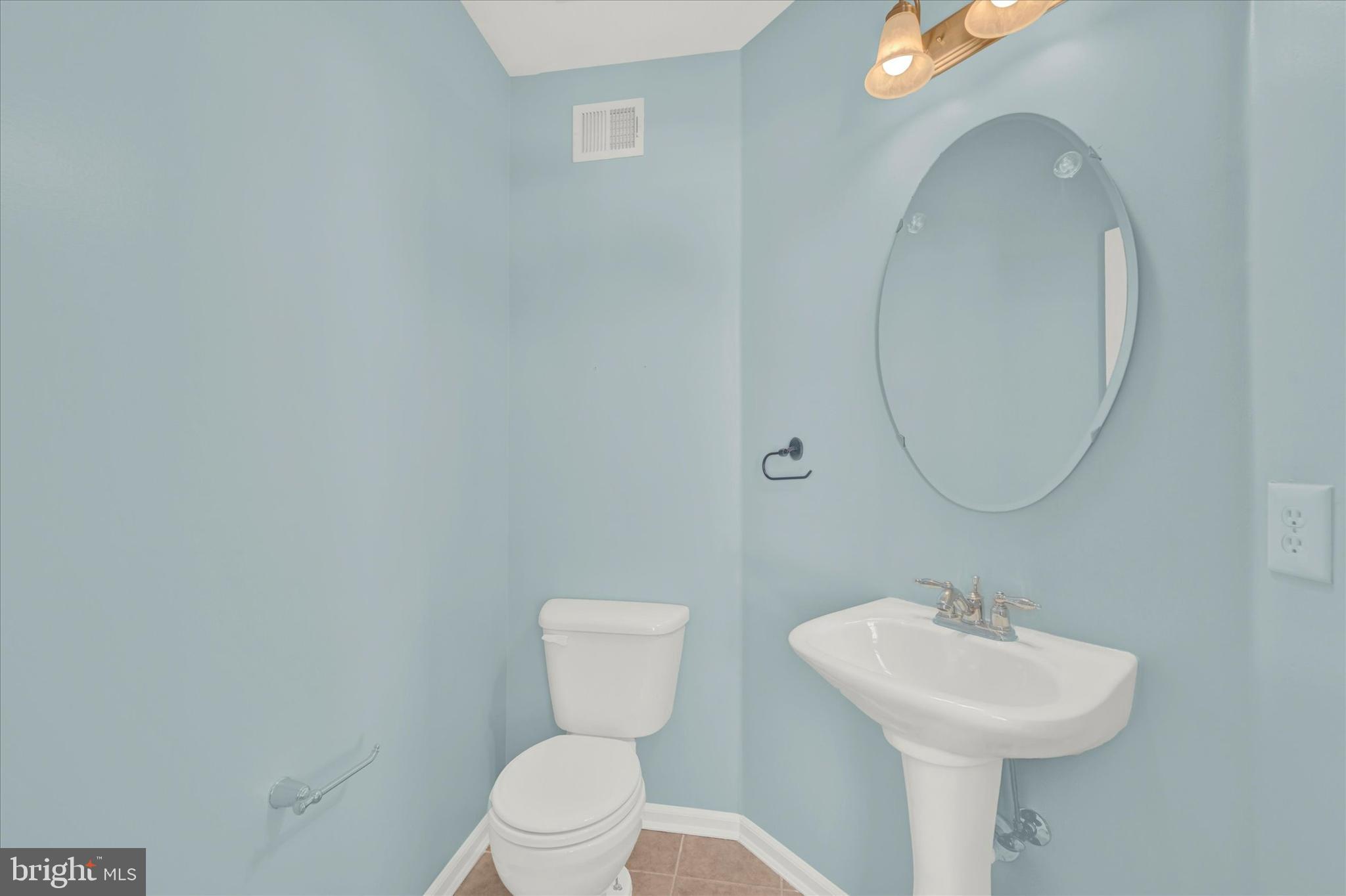 4811 PORTSMOUTH ROAD 22