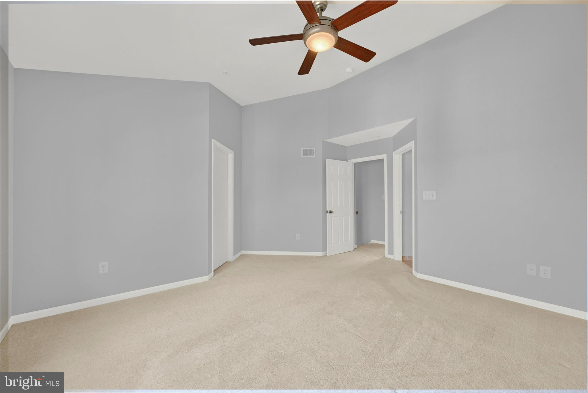 4811 PORTSMOUTH ROAD 22