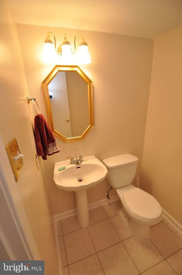 7057 MELTING SHADOWS LANE