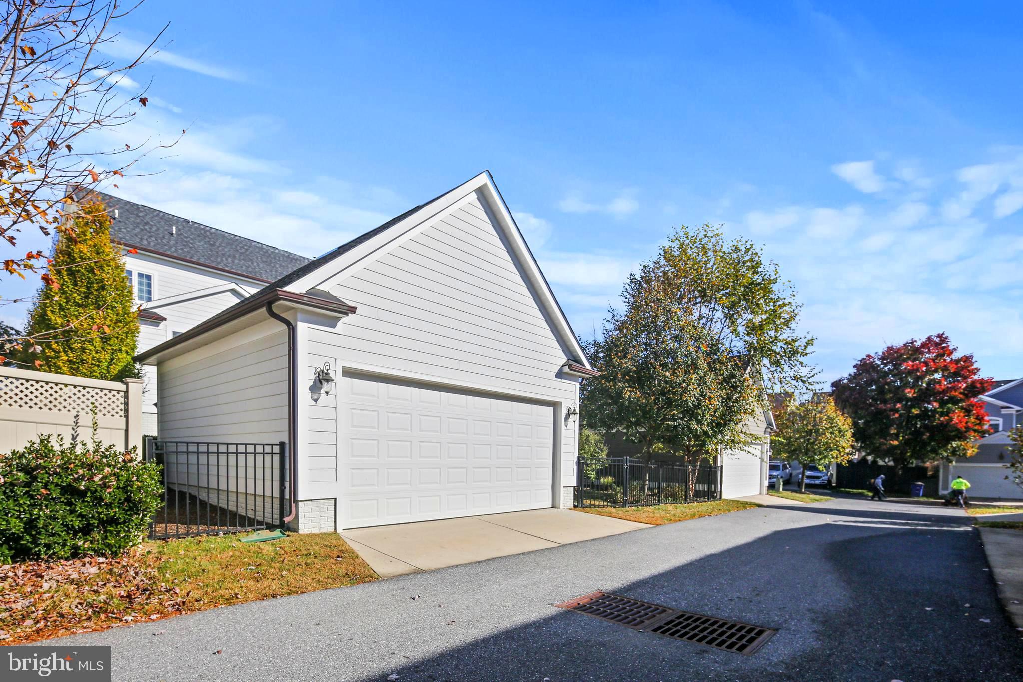 11417 ELLINGTON STREET