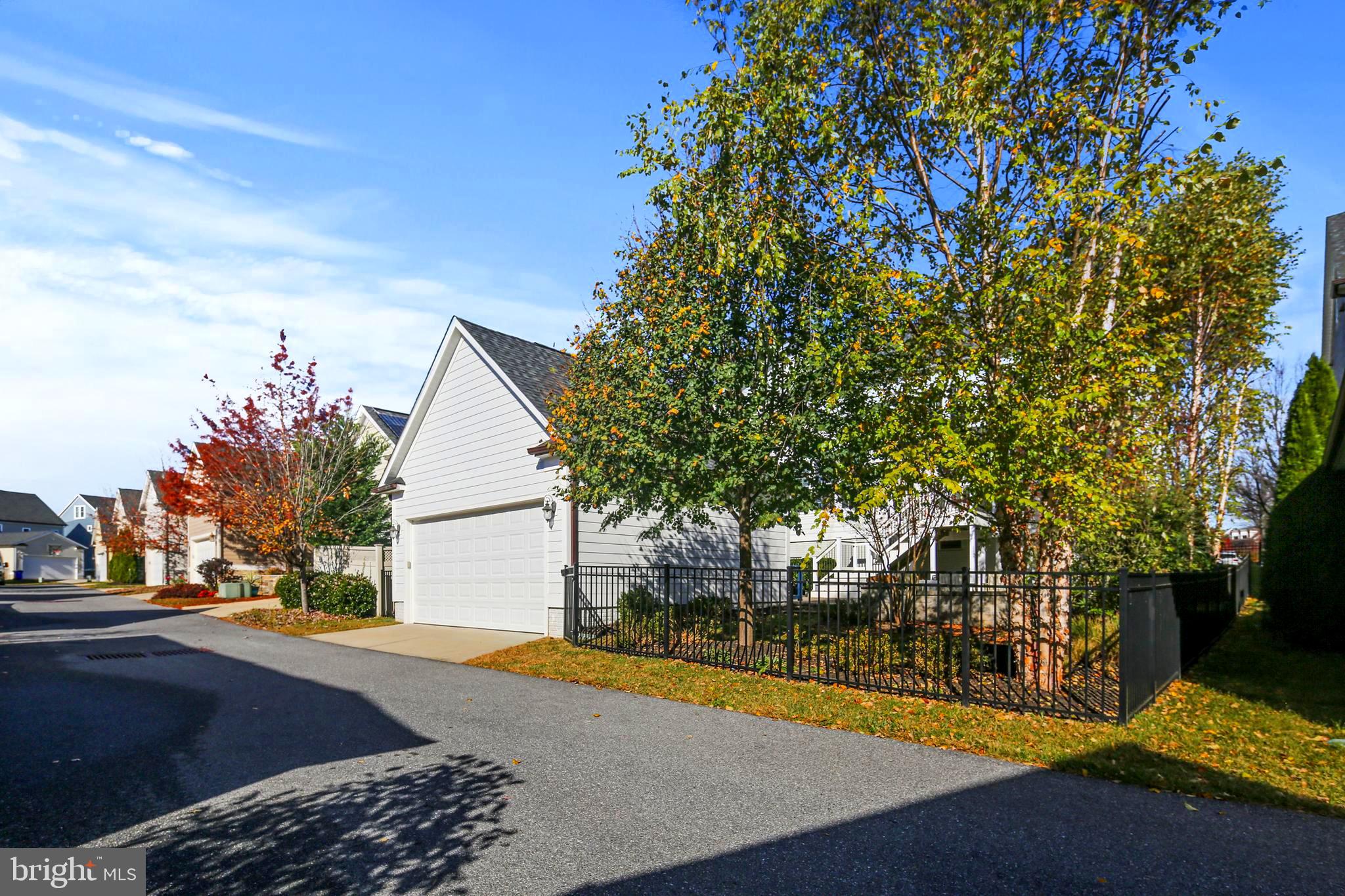 11417 ELLINGTON STREET