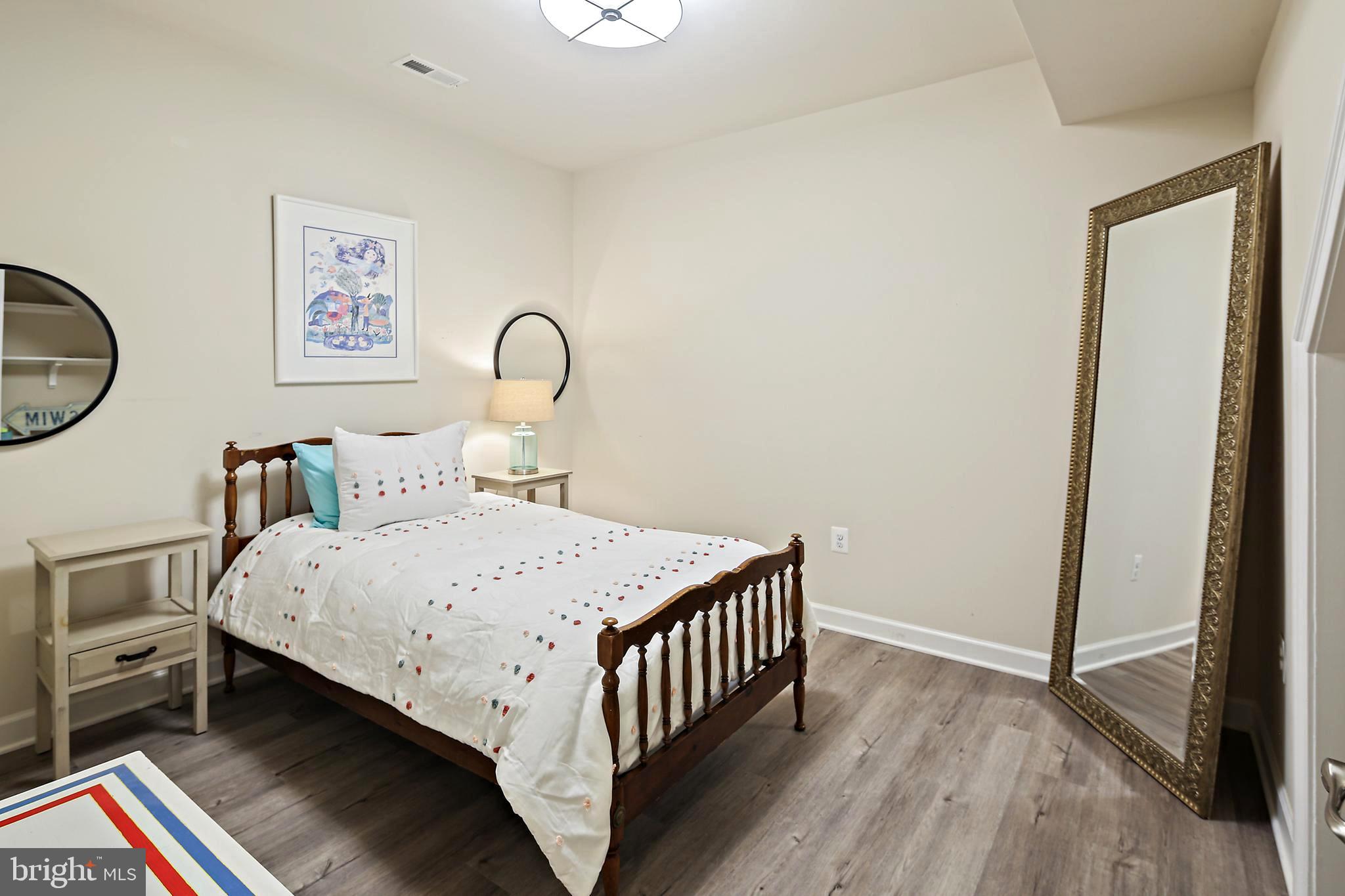 11417 ELLINGTON STREET