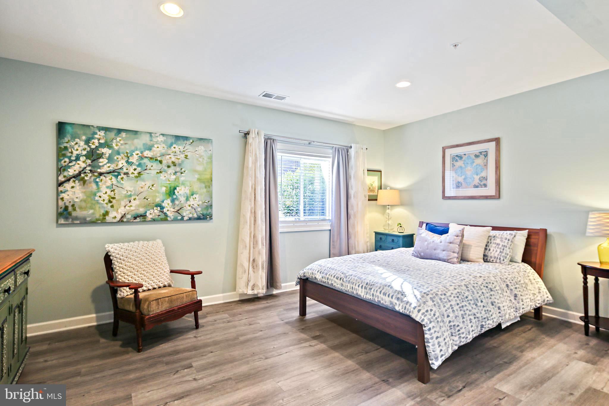 11417 ELLINGTON STREET