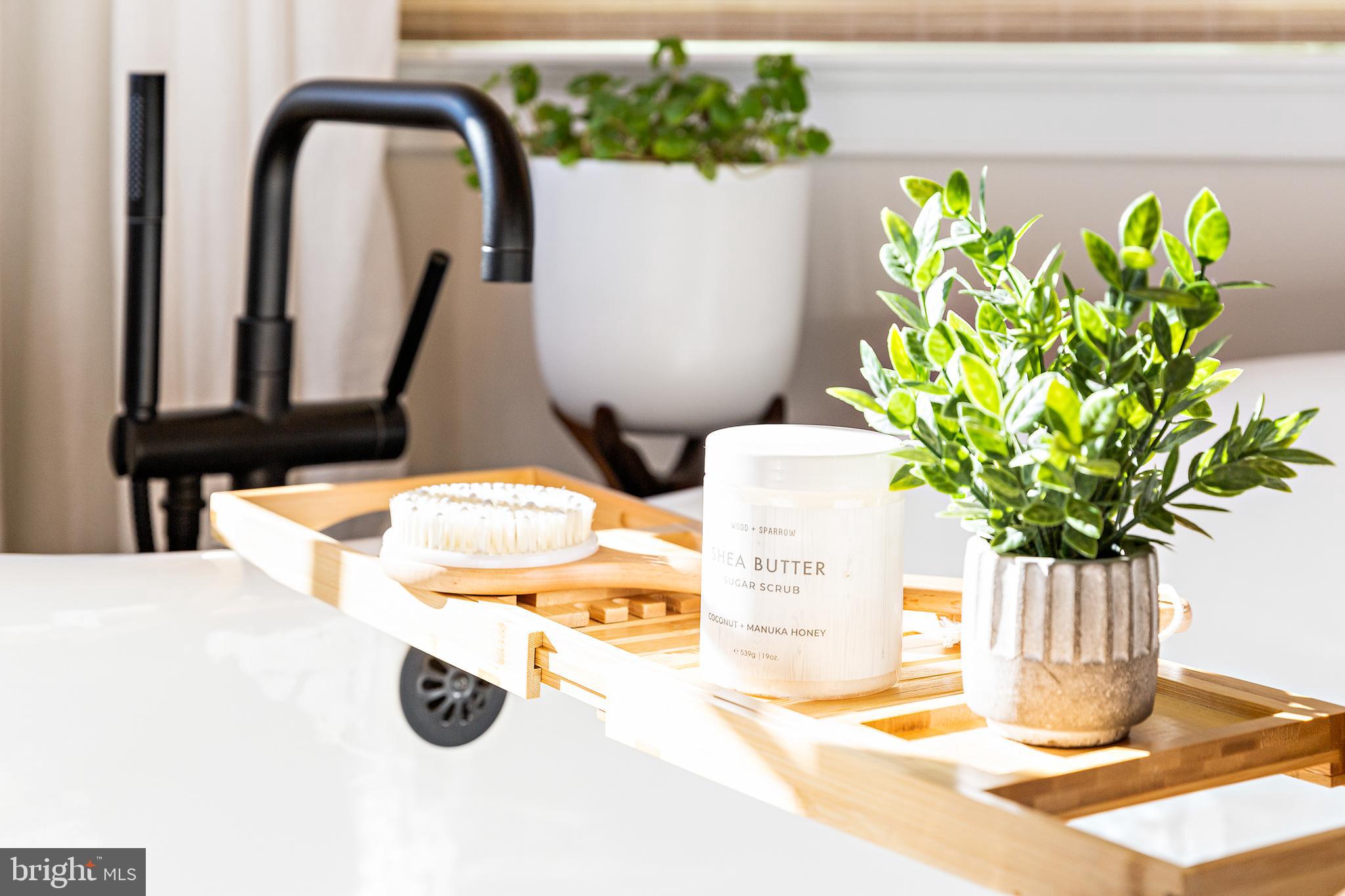 11417 ELLINGTON STREET