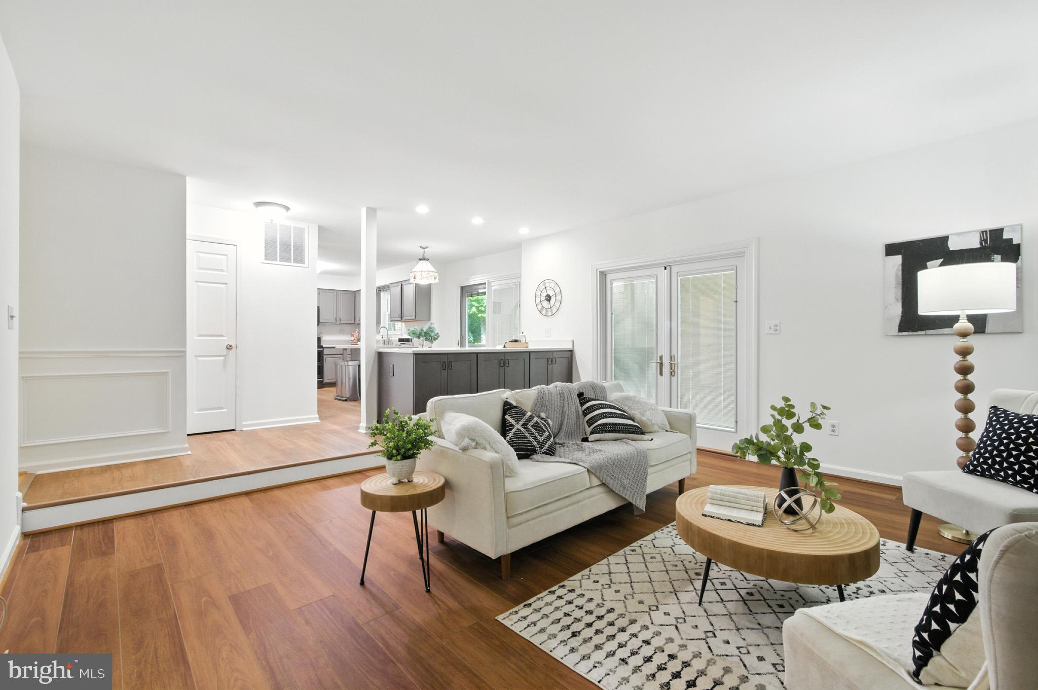 6030 WATCH CHAIN WAY