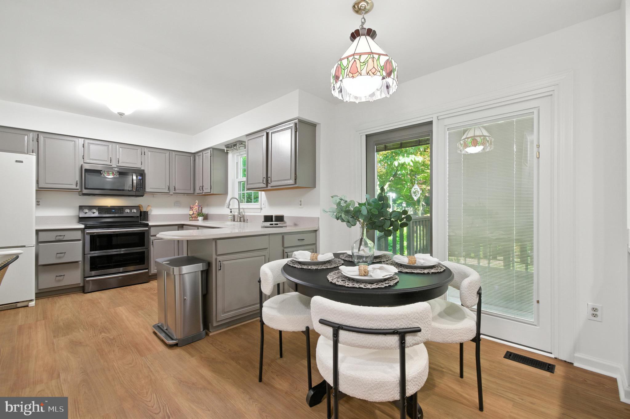 6030 WATCH CHAIN WAY