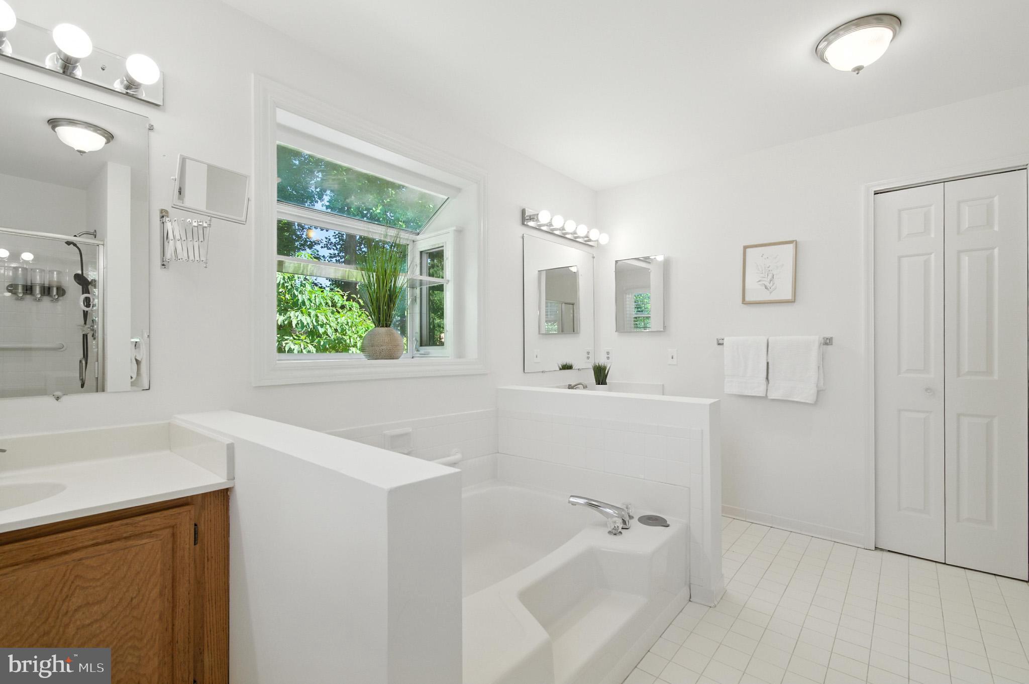 6030 WATCH CHAIN WAY