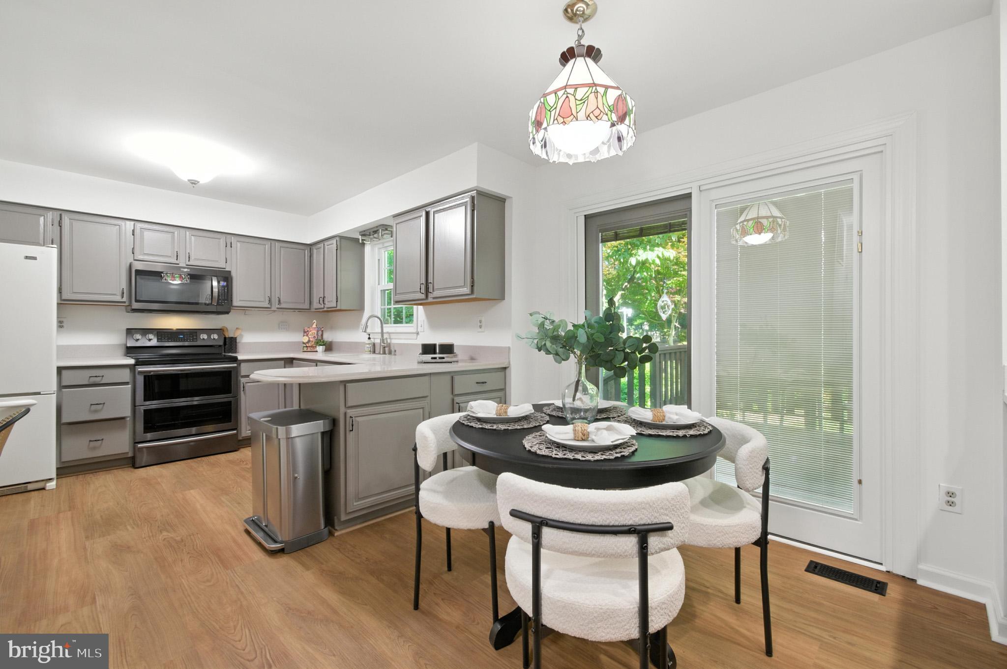 6030 WATCH CHAIN WAY