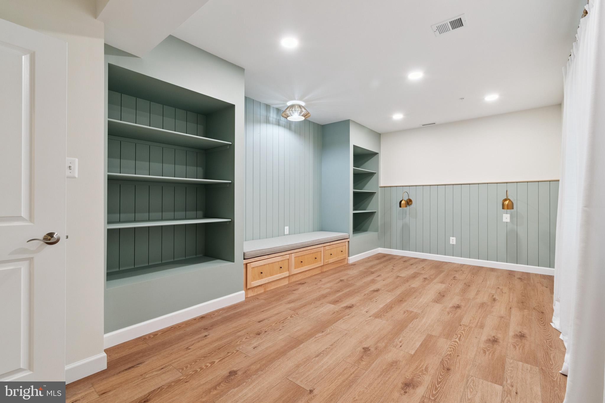 11445 IAGER BOULEVARD