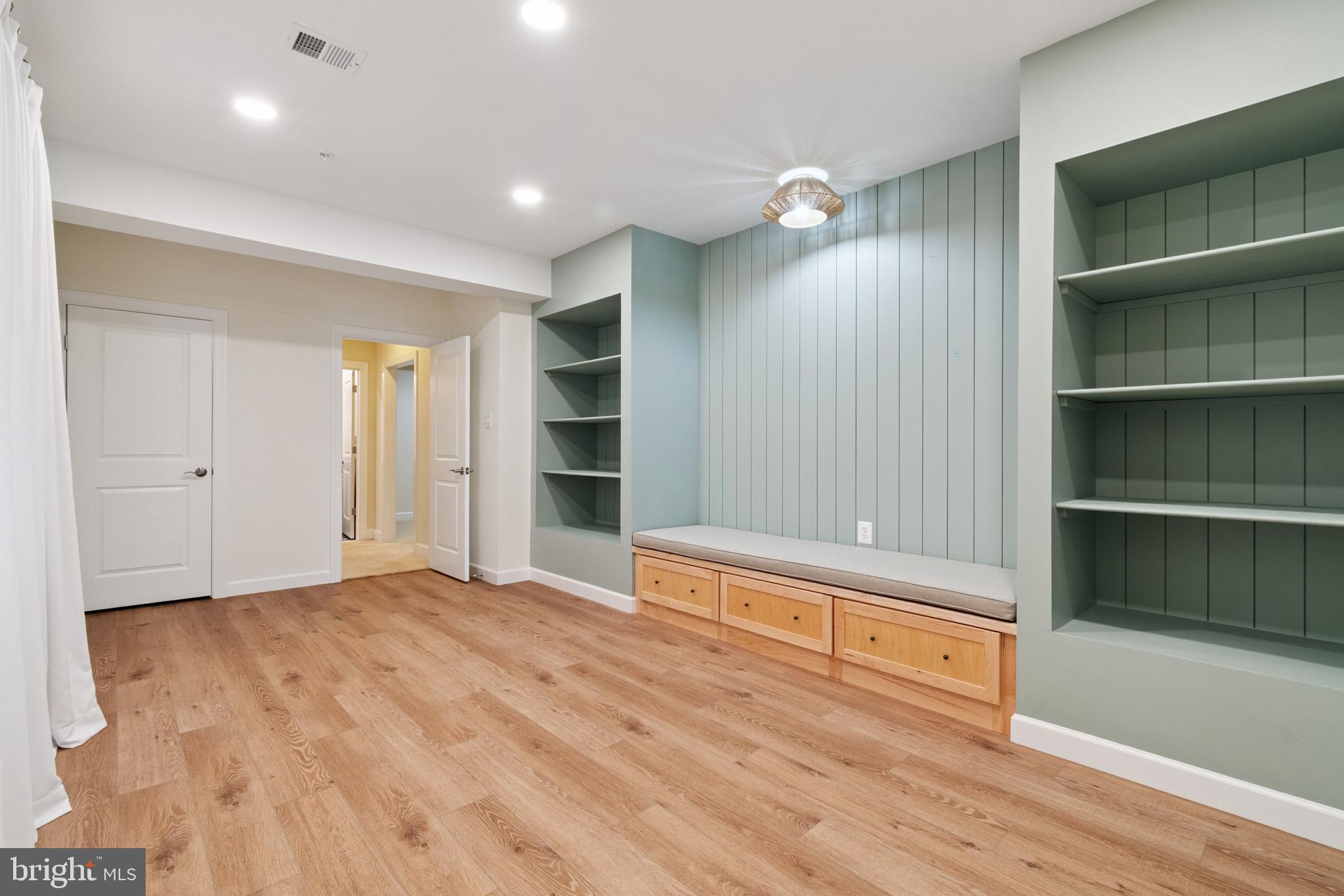 11445 IAGER BOULEVARD