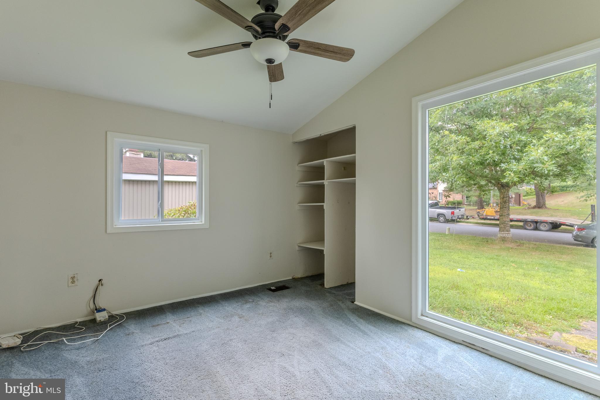 9532 WANDERING WAY