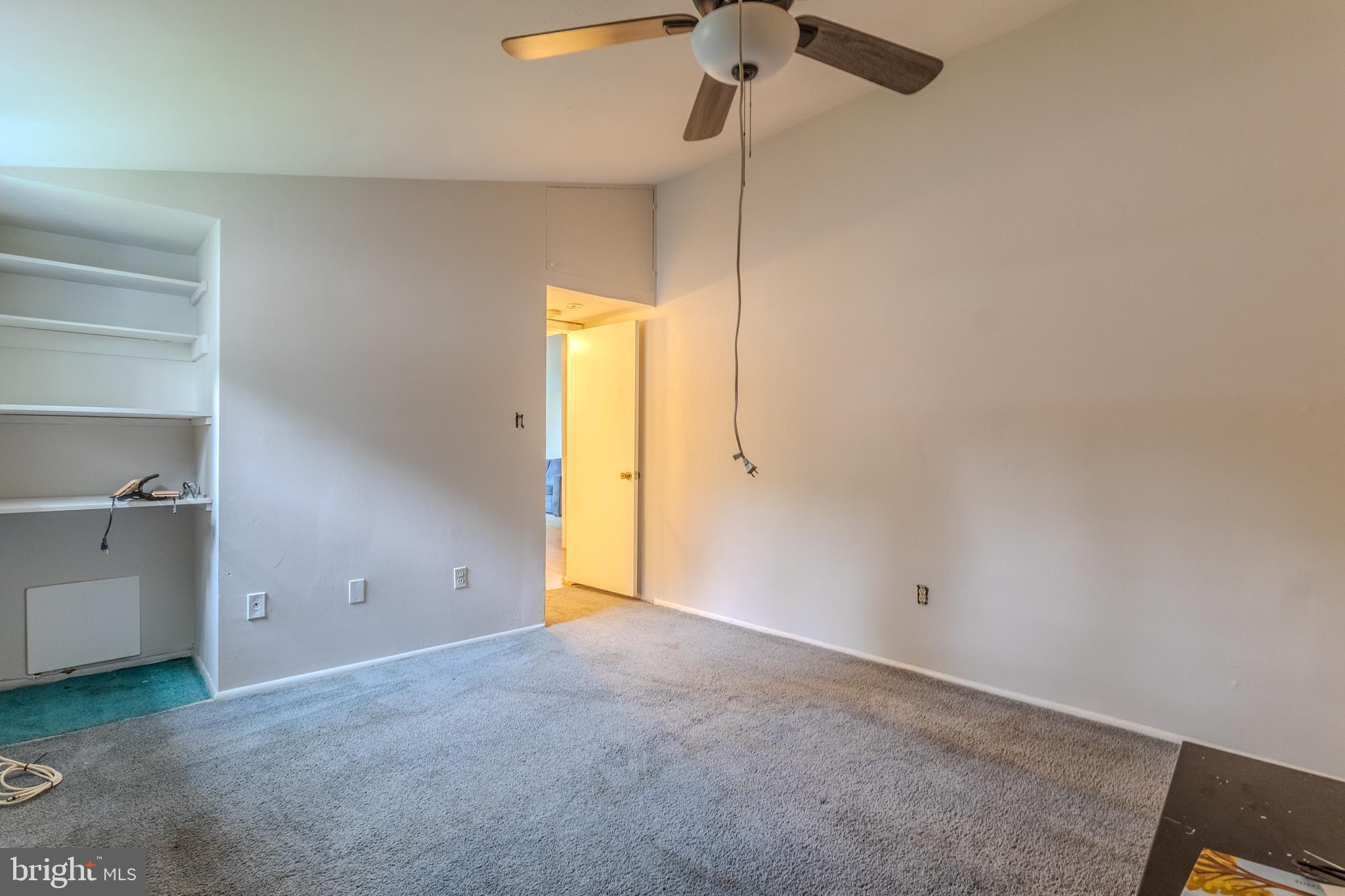 9532 WANDERING WAY
