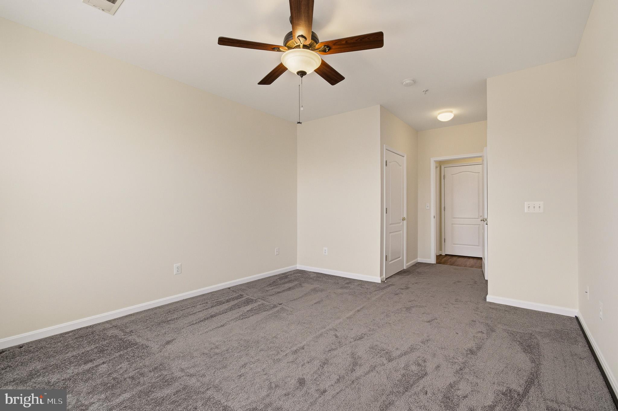 6150 SHADYWOOD ROAD 401