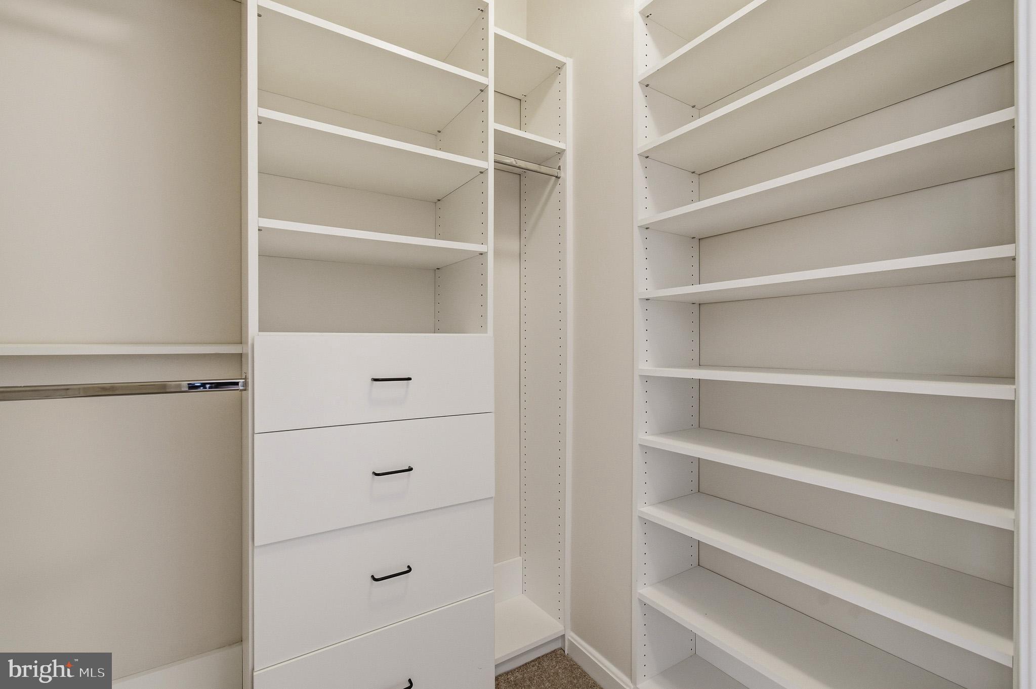 6150 SHADYWOOD ROAD 401