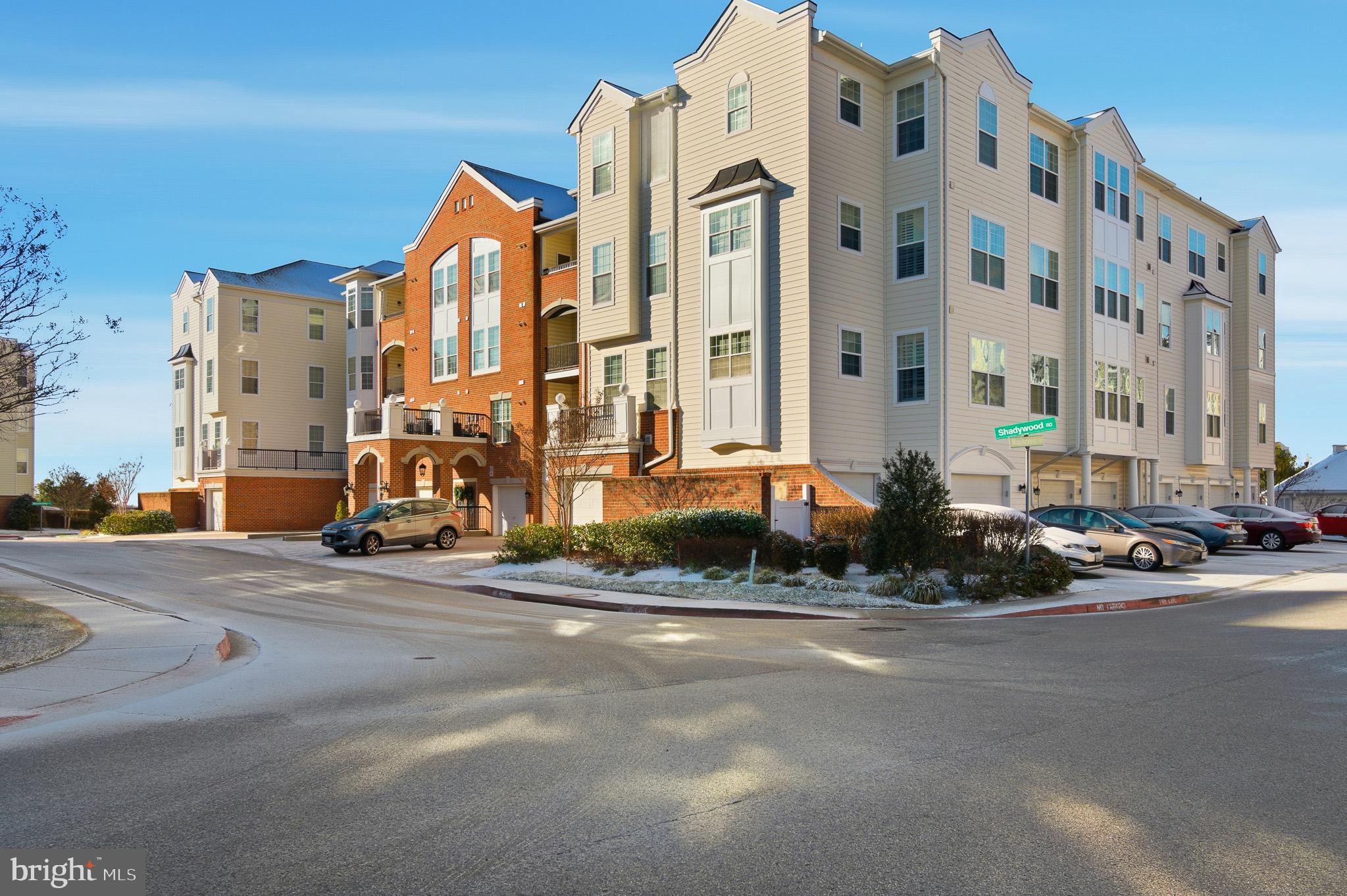 6150 SHADYWOOD ROAD 401